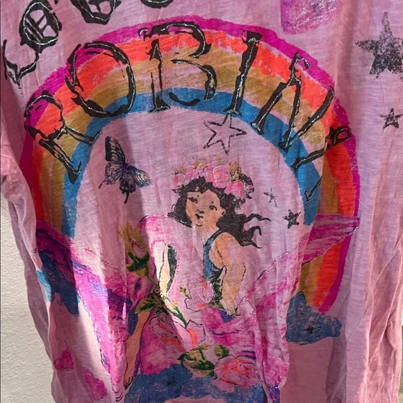 Magnolia Pearl pink Love Robina tee (item 15.10) - Picture 3 of 6